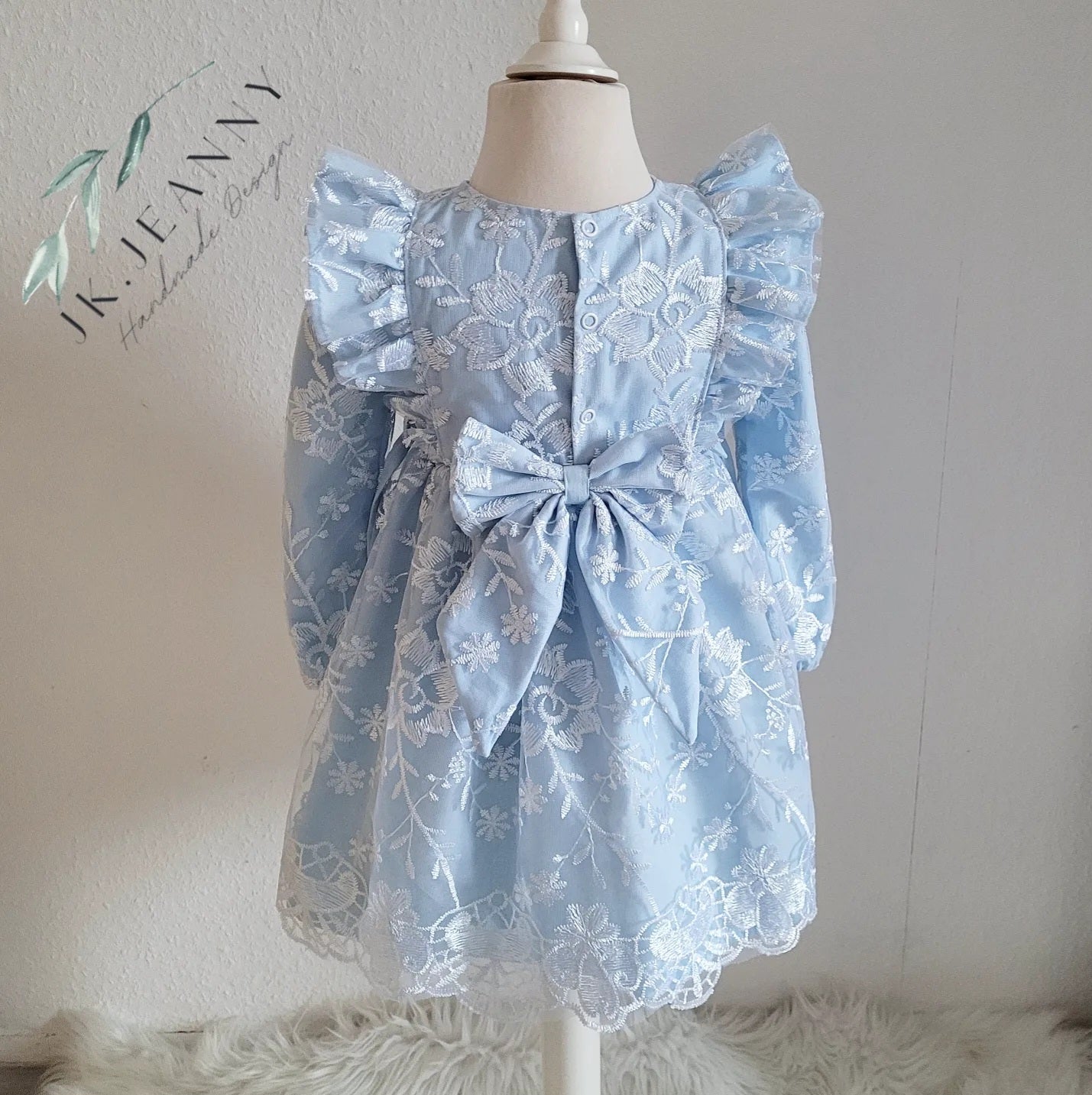 Tüll Rüschenkleid