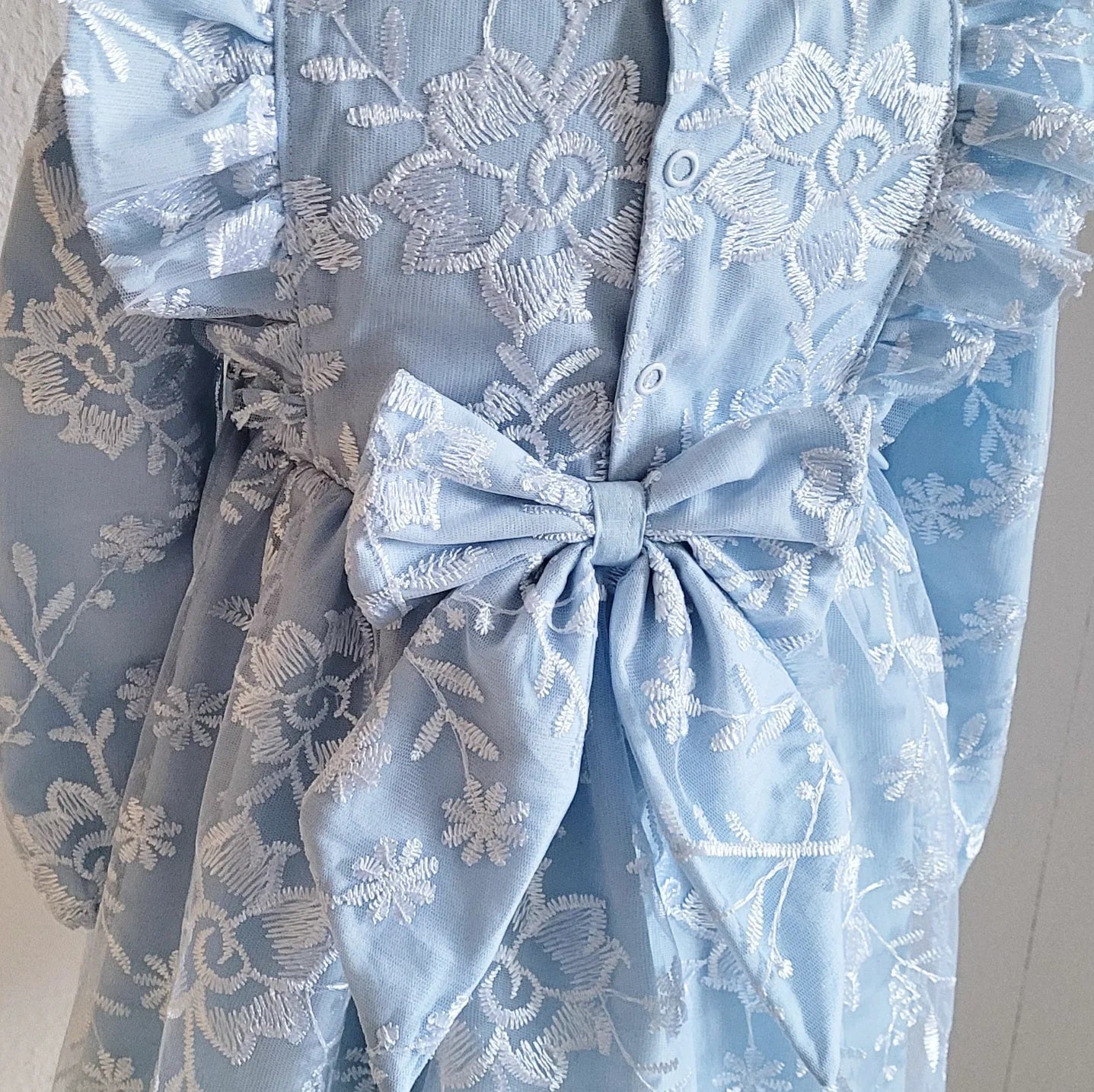 Tüll Rüschenkleid