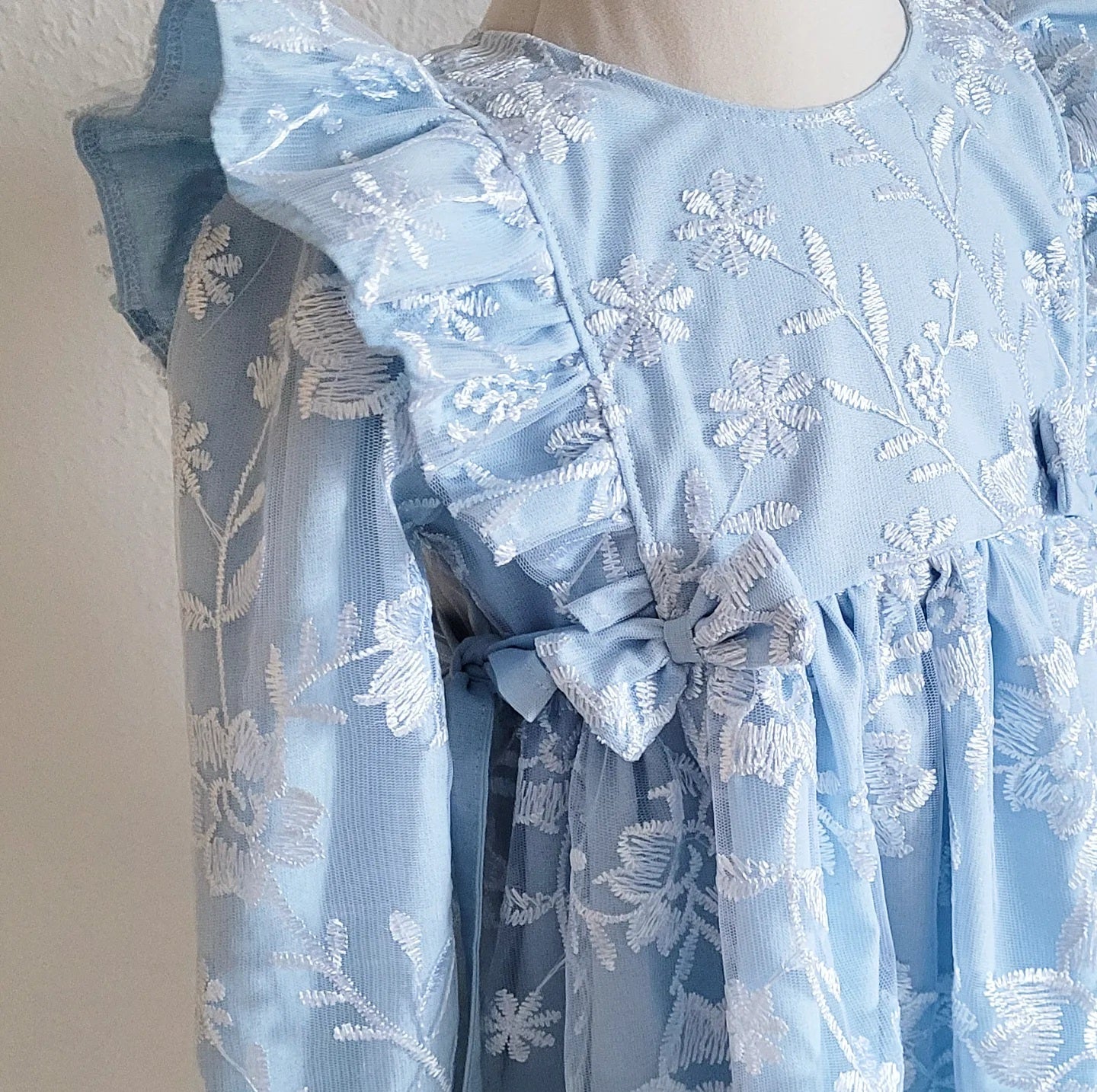 Tüll Rüschenkleid