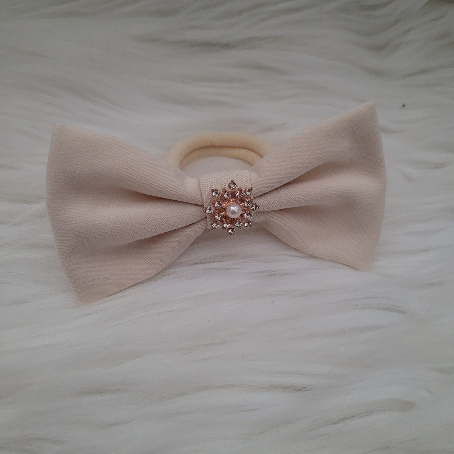 Haarschleifen mittel mit haargummi 99