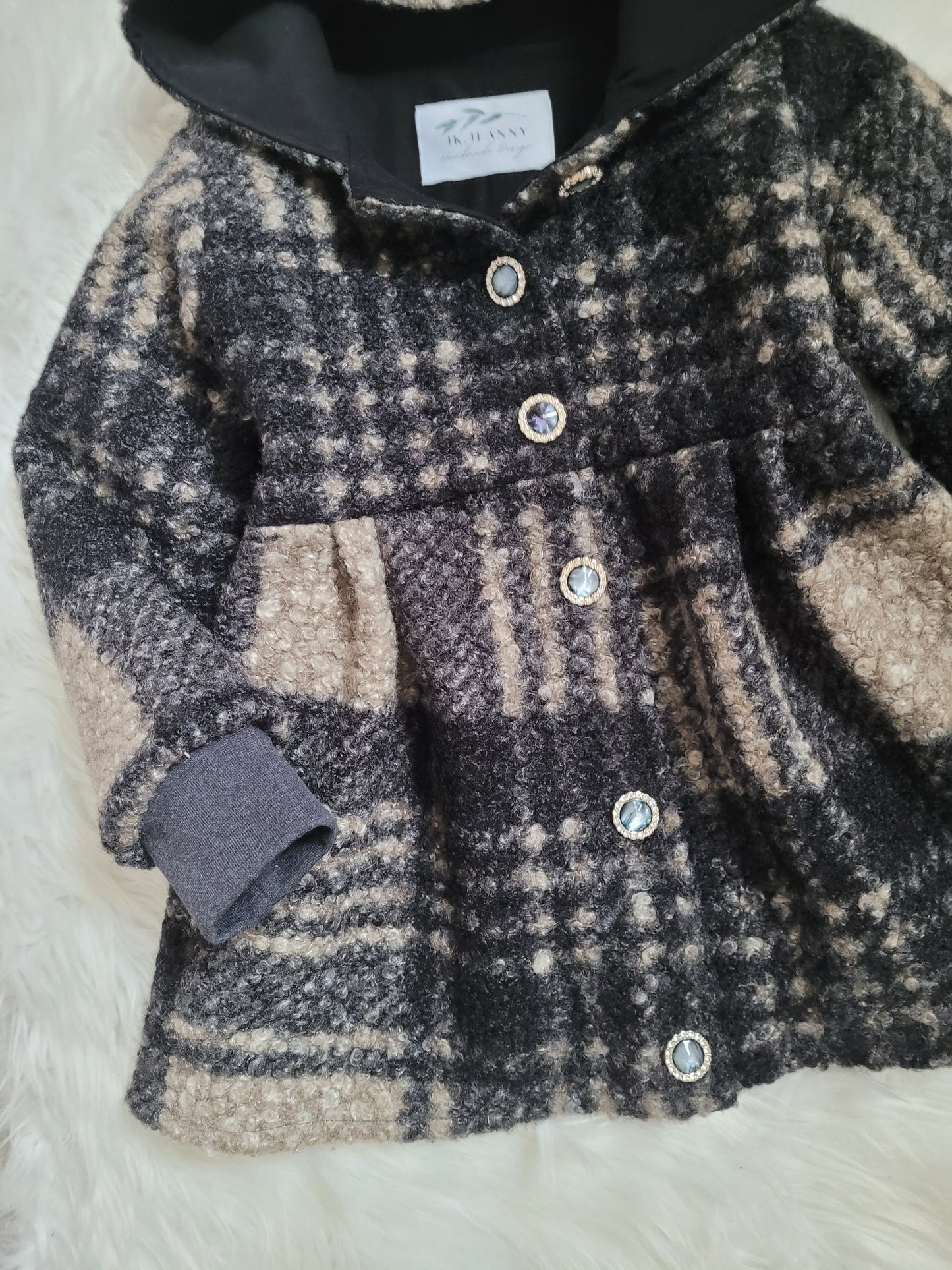 Boucle Cardigan Gr 104