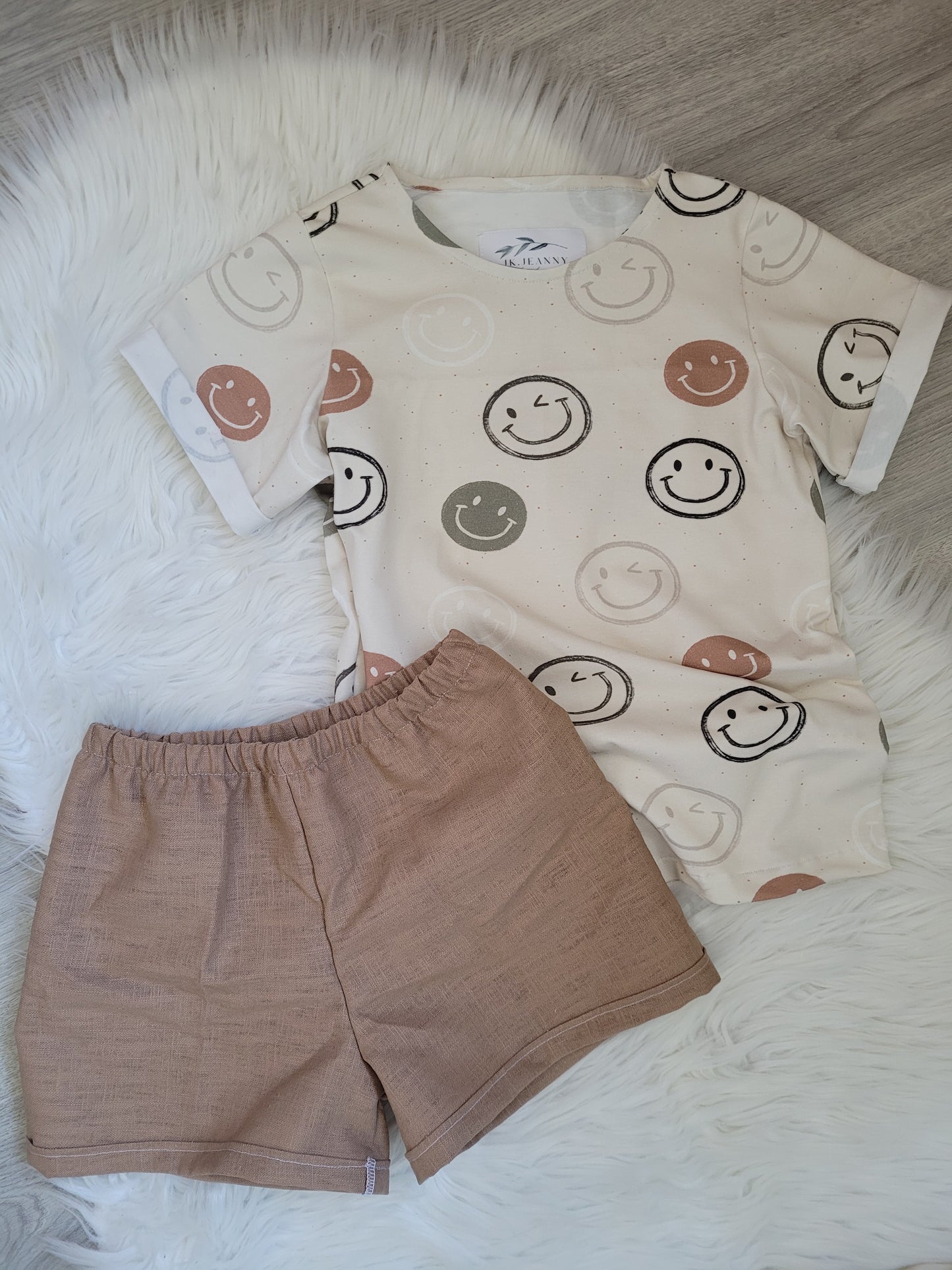 Shirt & shorts gr 116