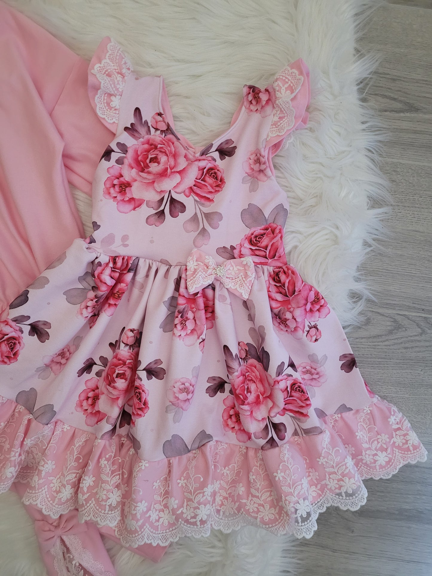 Aria bow dress