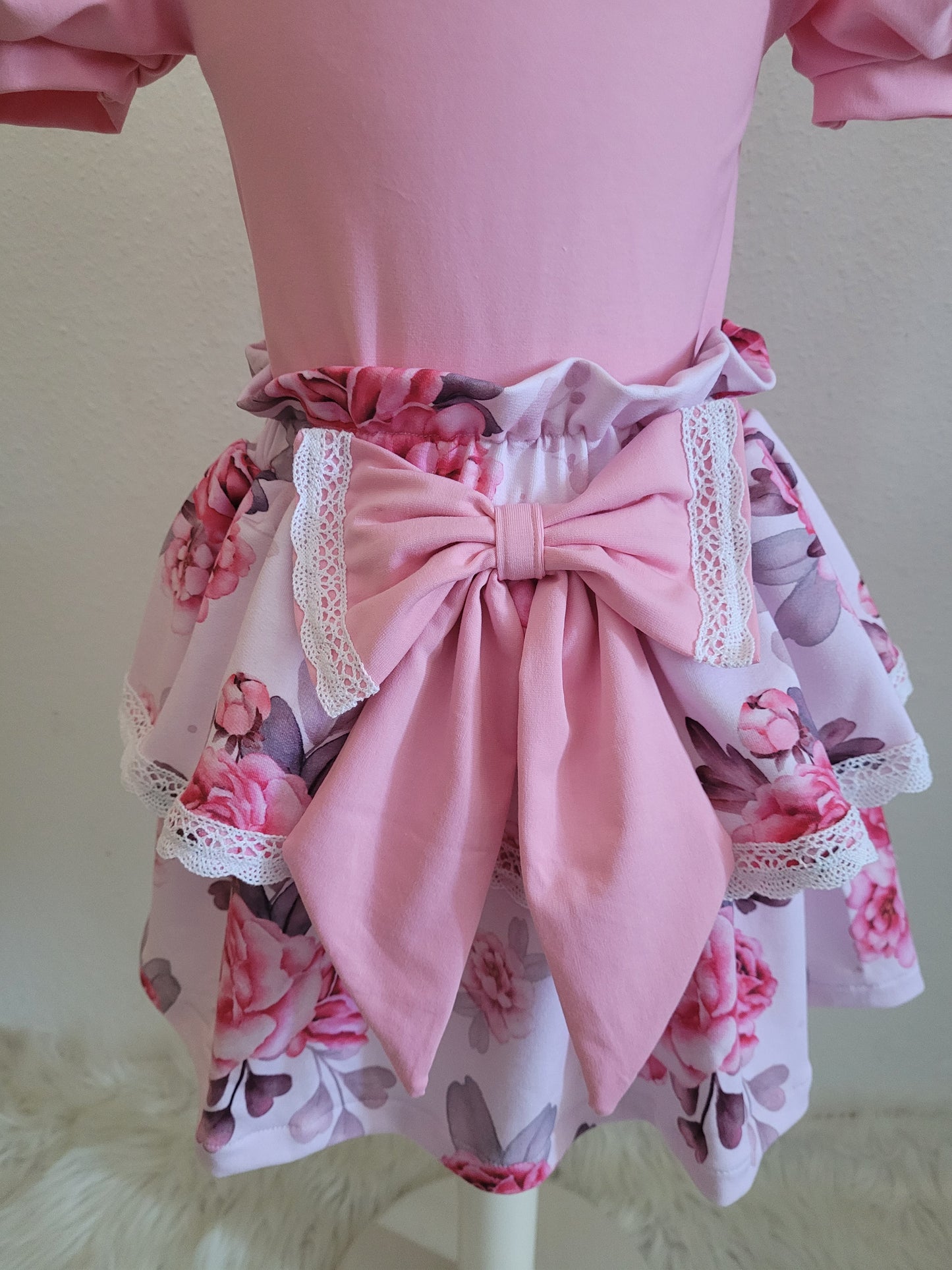 Rock & Shirt Set mit 8€ Rabatt