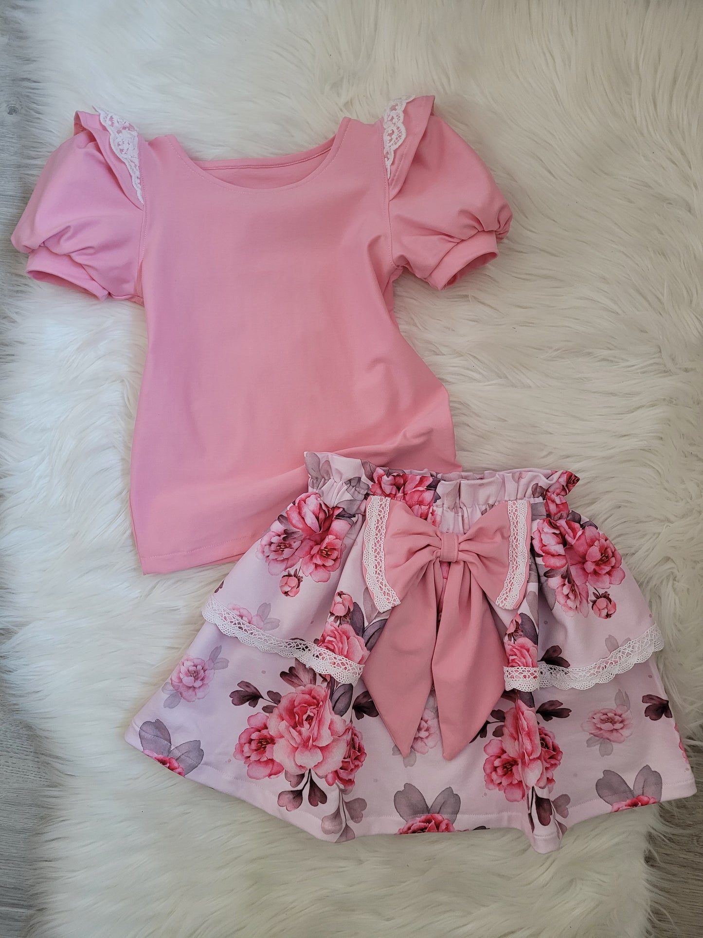 Rock & Shirt Set mit 8€ Rabatt