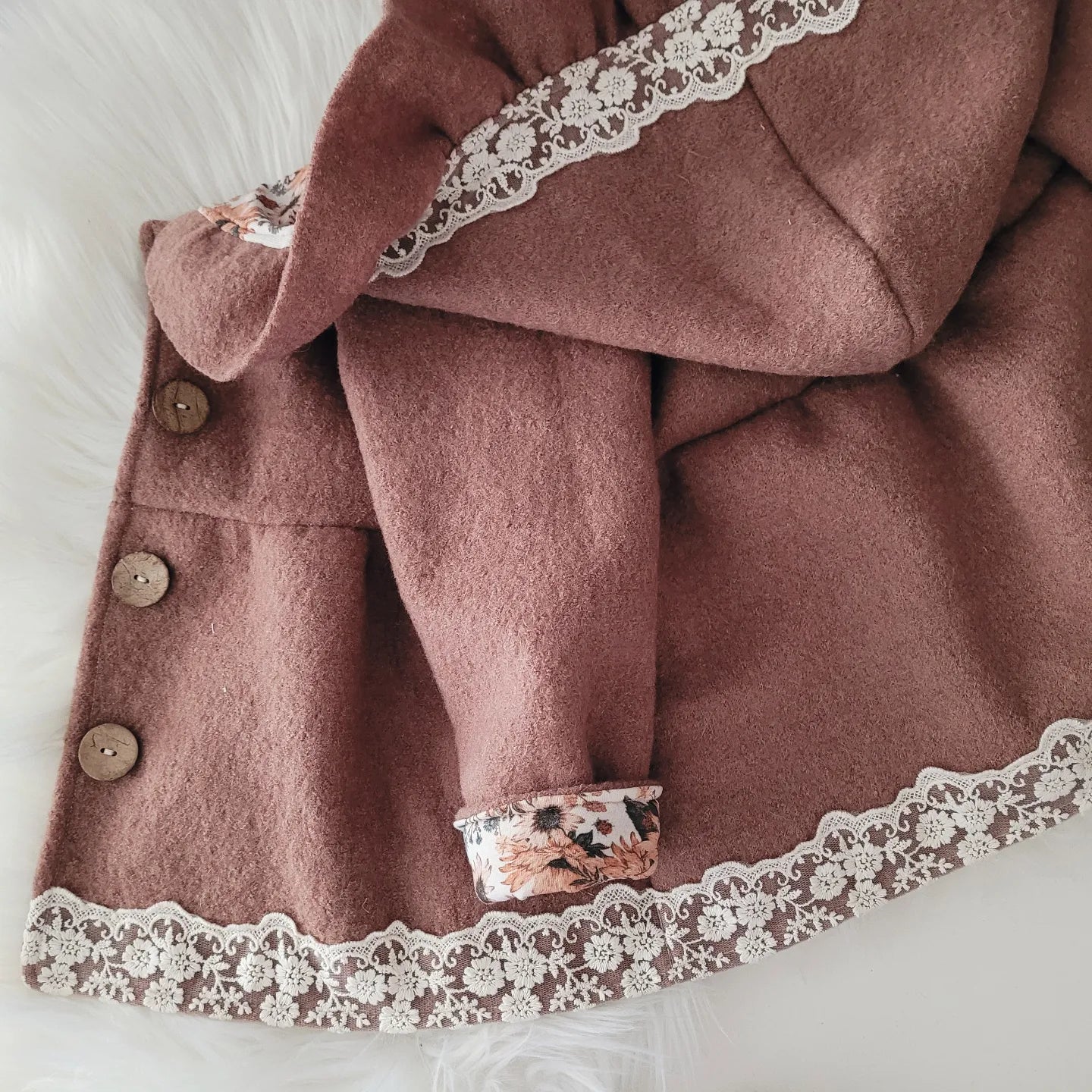 Cardigan + Bärchen Mütze o. Turban zum halben Preis