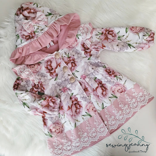 Cardigan mit allen Details