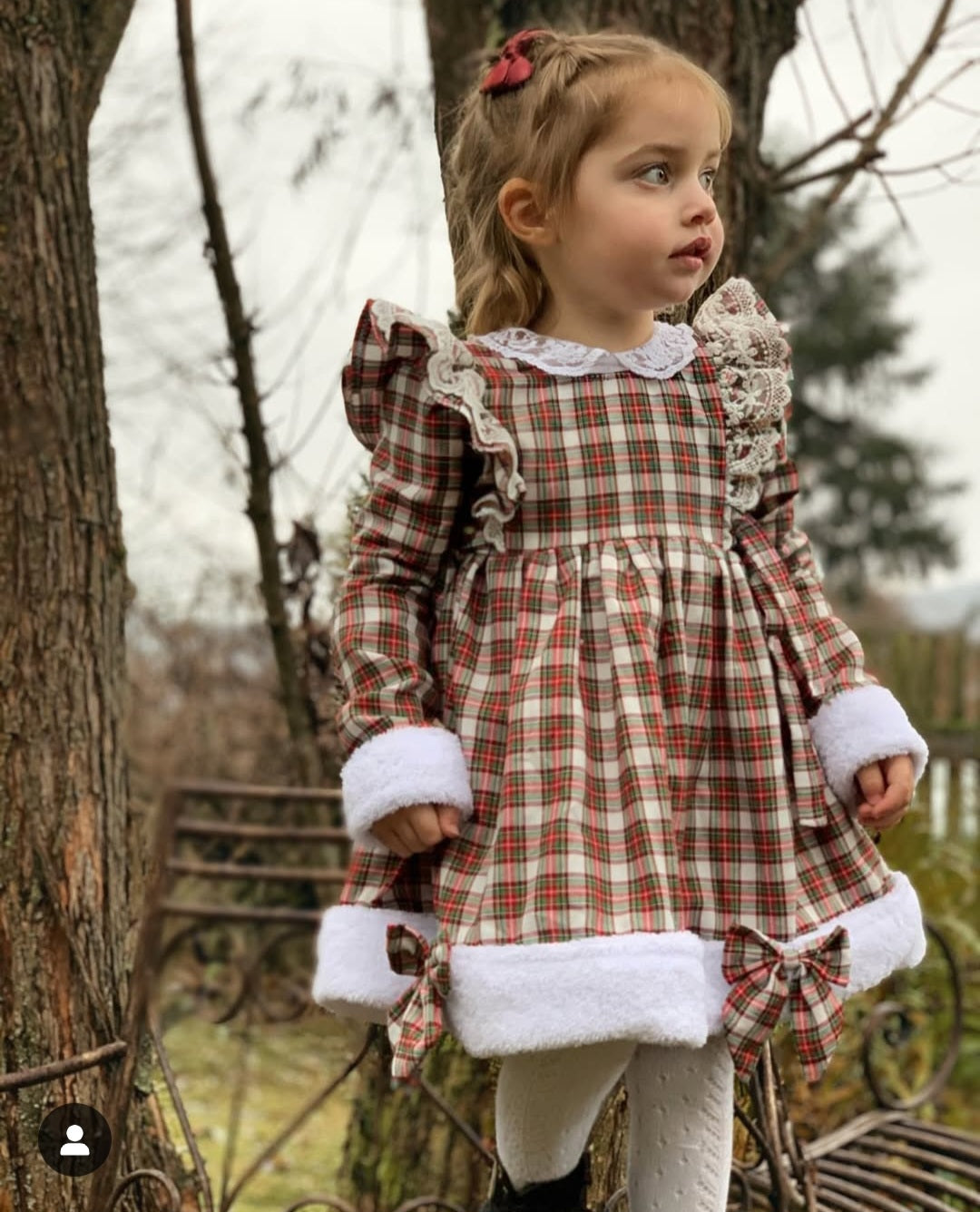 Christmas Rüschenkleid mit Plüsch