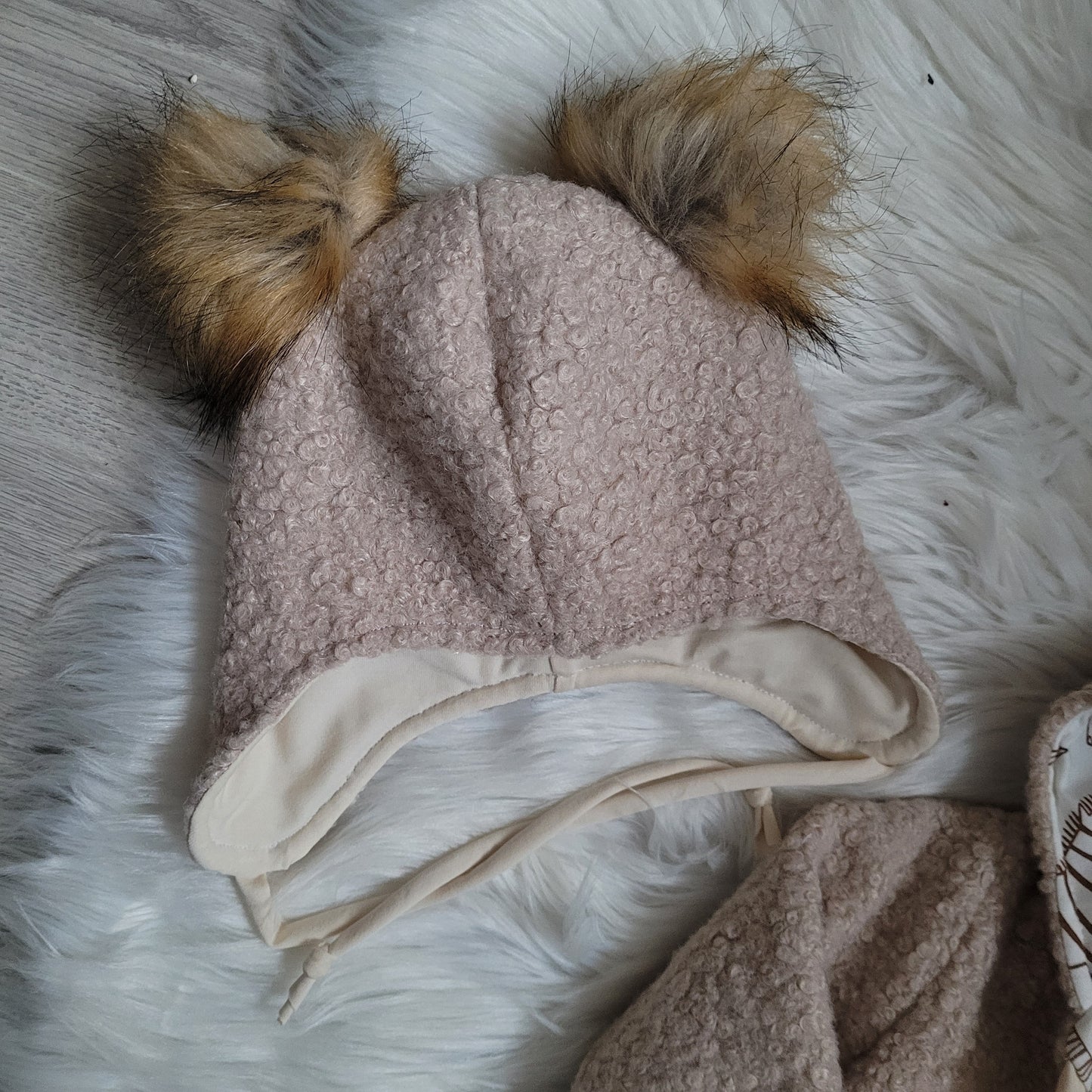 Bommel mütze 46-47cm kopfumfang