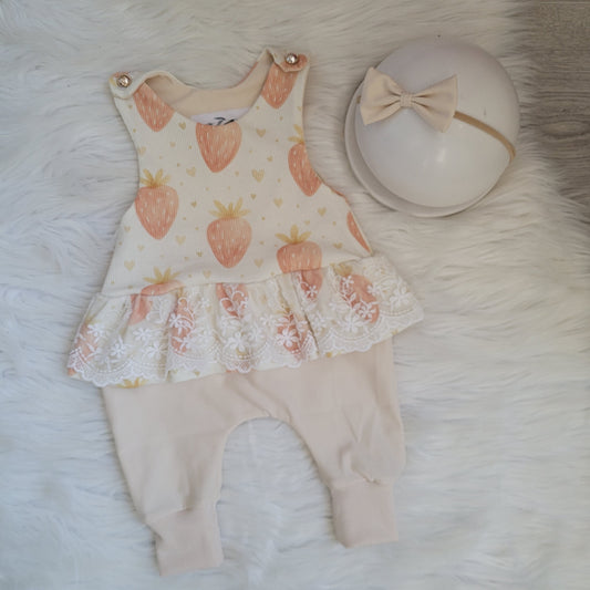 Baby Strampler 50-56 + kopfband geschenkt