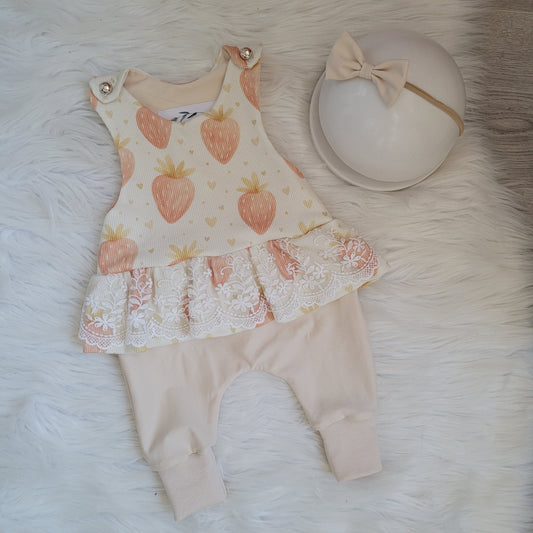 Baby Strampler 50-56 + kopfband geschenkt