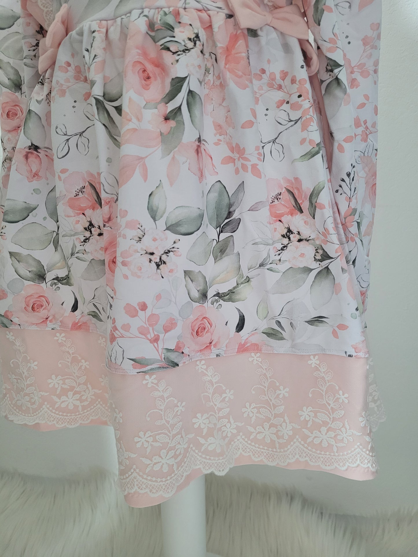 Rüschenkleid gr 122
