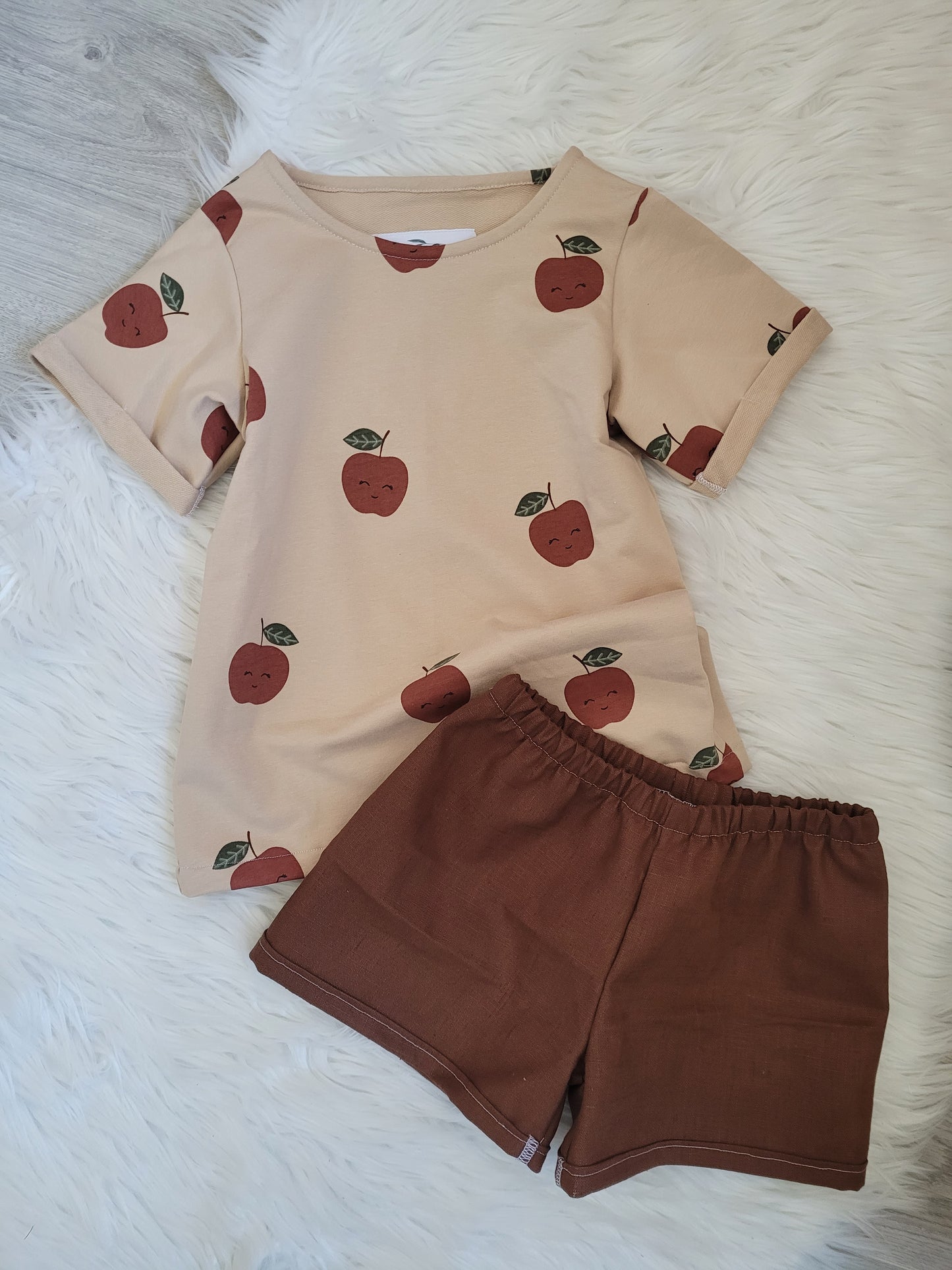 Shirt & shorts gr 104